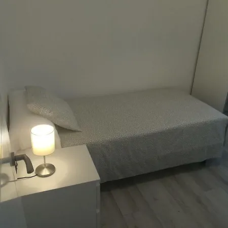 Apartment Calle Betsaida, Estacion Maria Zambrano Málaga