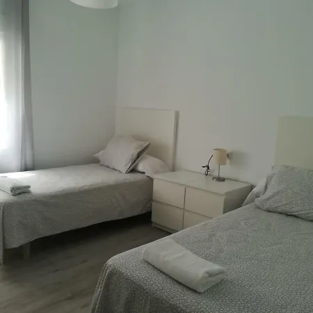 Calle Betsaida, Estacion Maria Zambrano Apartment *